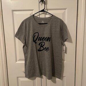 NWT - Women's Queen Bee Shirt - XL